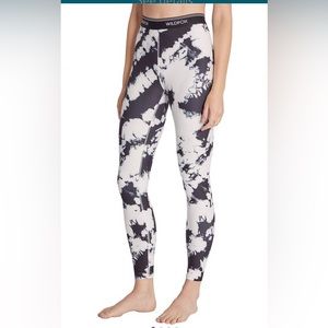 Wildfox brand, small, black and white splatter tie dye 25 inch 5/8 leggings